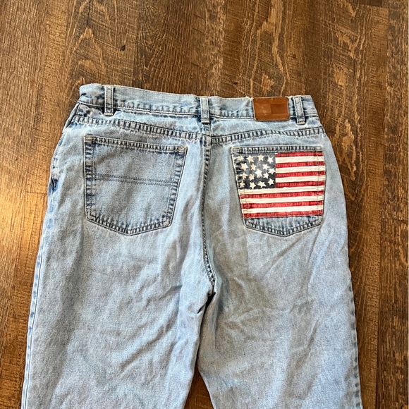 VINTAGE TOMMY HILFIGER JEANS - WOMEN'S LIGHT WASH AMERICAN FLAG POCKET - SIZE 10 - Picture 3 of 14